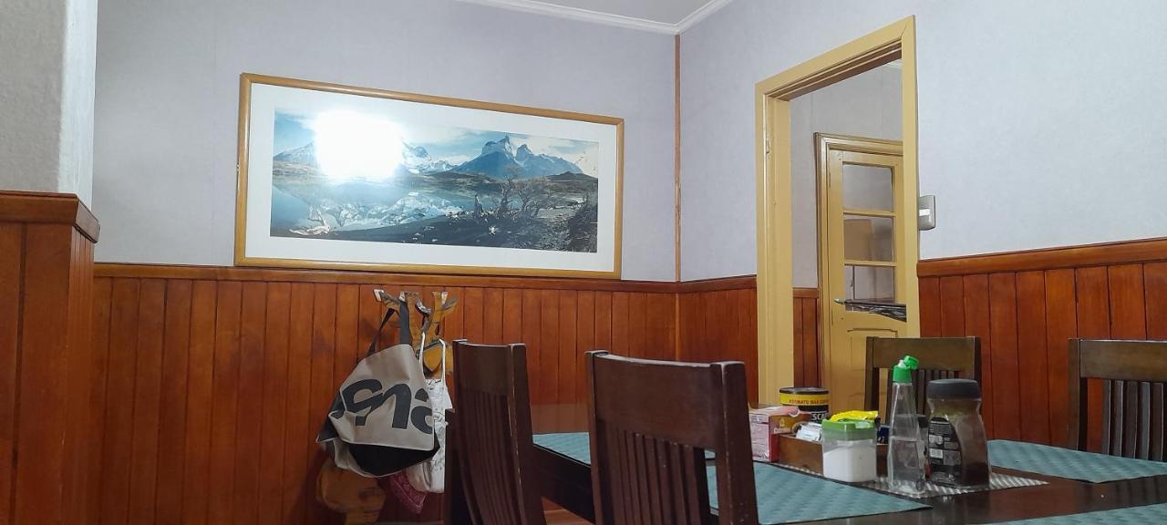 Pension Al Sur Del.Mundo Punta Arenas Exterior foto